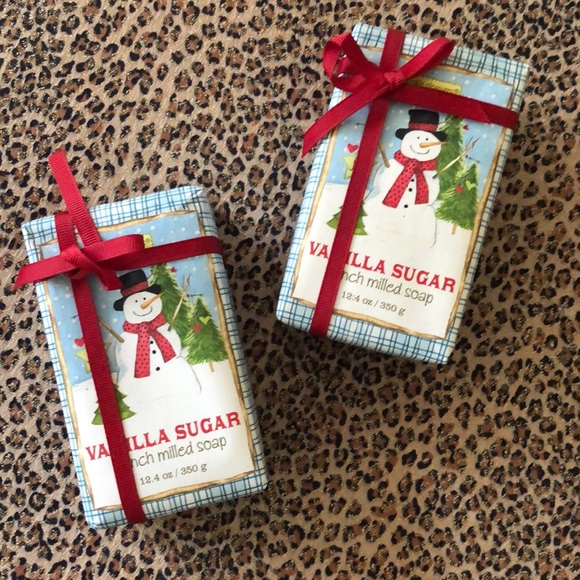 2bars-12.4 oz-French milled Vanilla Sugar Snowman soap - Picture 1 of 9